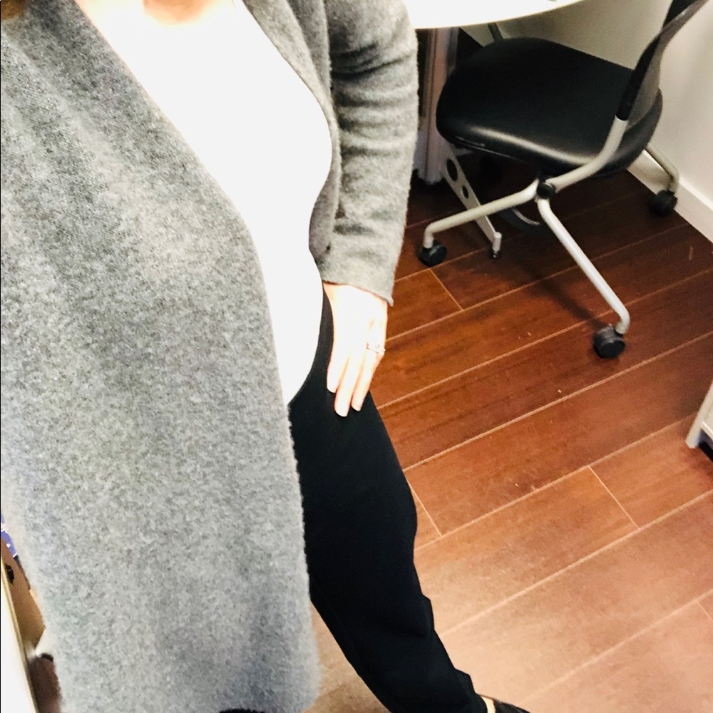 Meet your Posher, Dana